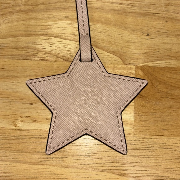 Michael Kors Blush Saffiano Leather Star Shaped Bag Charm - Picture 4 of 6